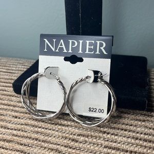Napier hoop earring’s